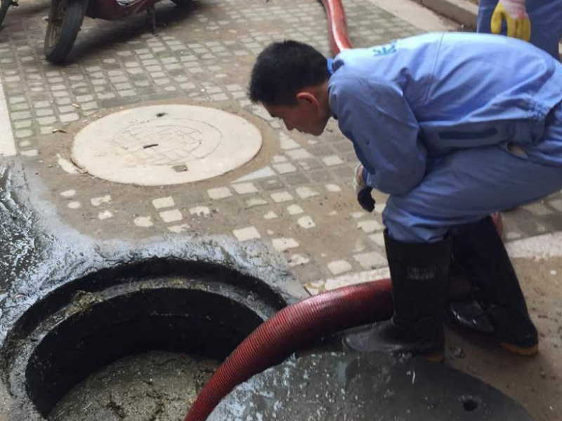 苏州吴江专业高压清洗、化粪池抽粪、管道疏通