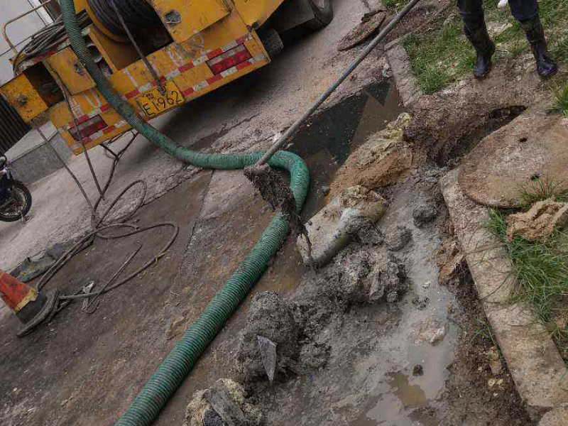 吴江平望高压清洗雨水管道清理化粪池清底排污管道清洗